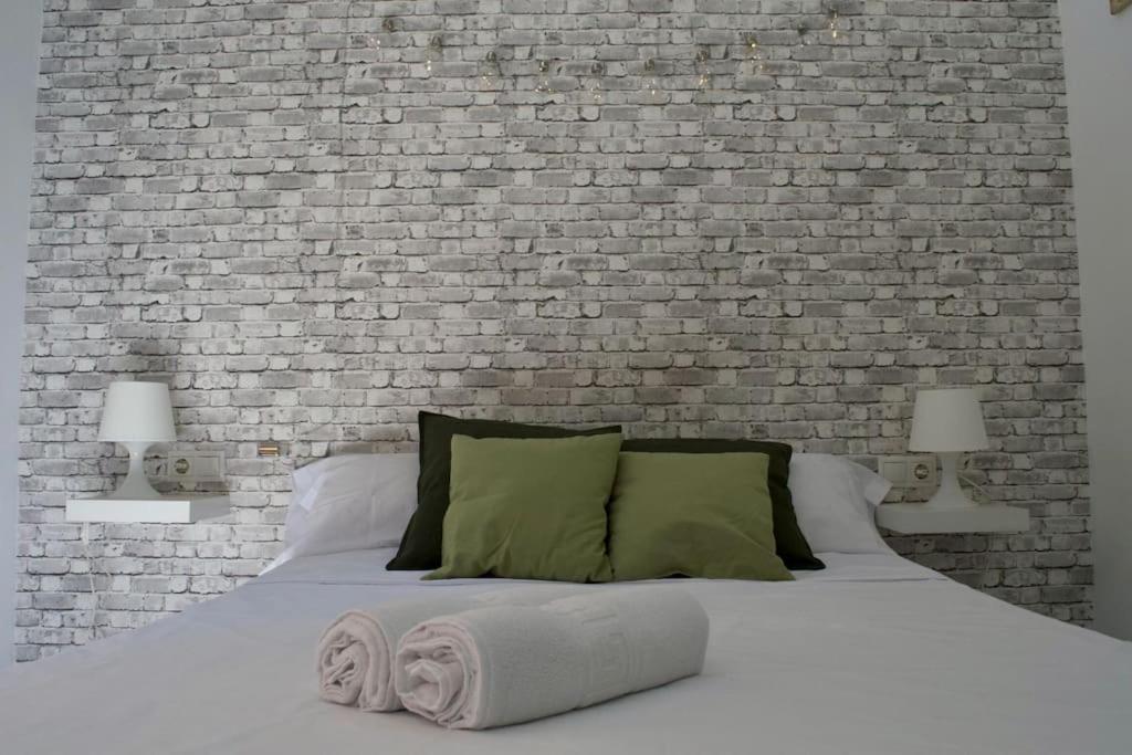 Apartamento En Sevilla Centro Con Vistas A La Plaza Alameda De Hercules - Hasta 7 Personas מראה חיצוני תמונה